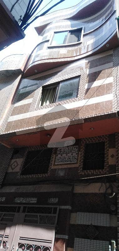 وسن پورہ لاہور میں 3 کمروں کا 2 مرلہ مکان 80 لاکھ میں برائے فروخت۔
