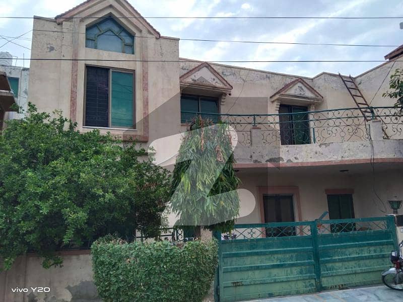 6 MARLA DOUBLE STORY HOUSE AVAILABLE FOR SALE IN EDEN SOCIETY NEAR LDA AVENUE