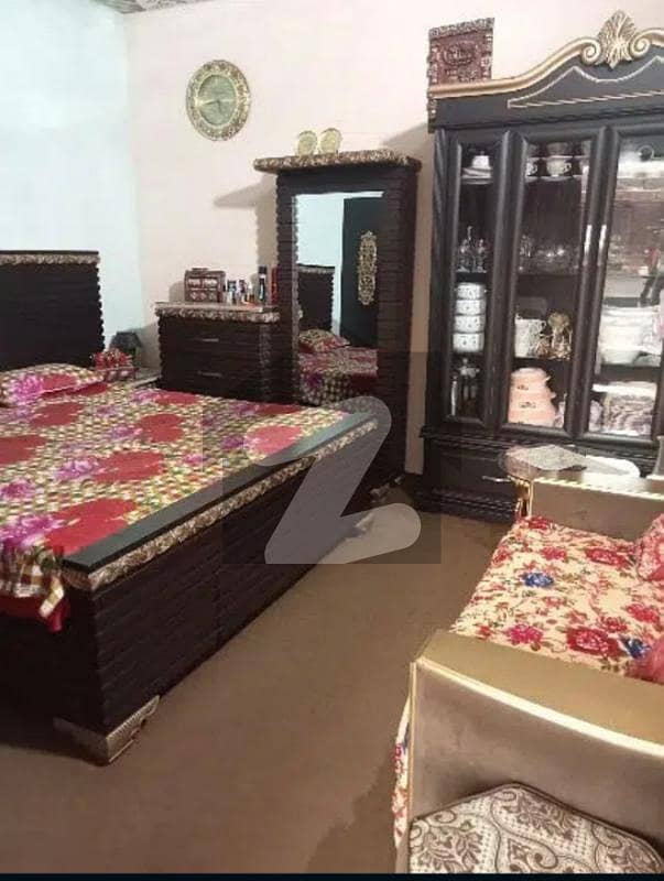رحیم ٹاؤن فیصل آباد میں 3 کمروں کا 2 مرلہ مکان 32 لاکھ میں برائے فروخت۔