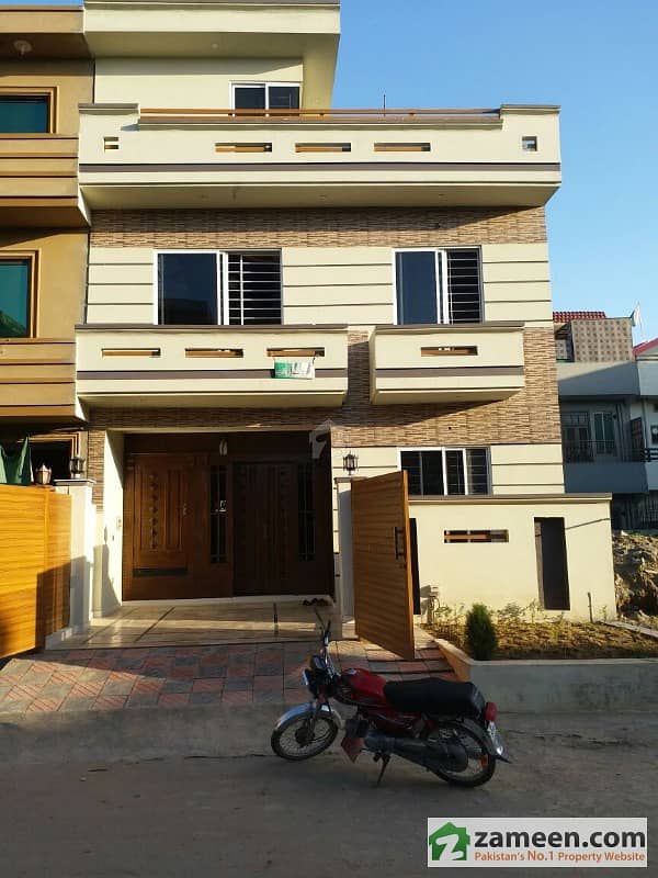 25x40 Brand New House For Sale In G13