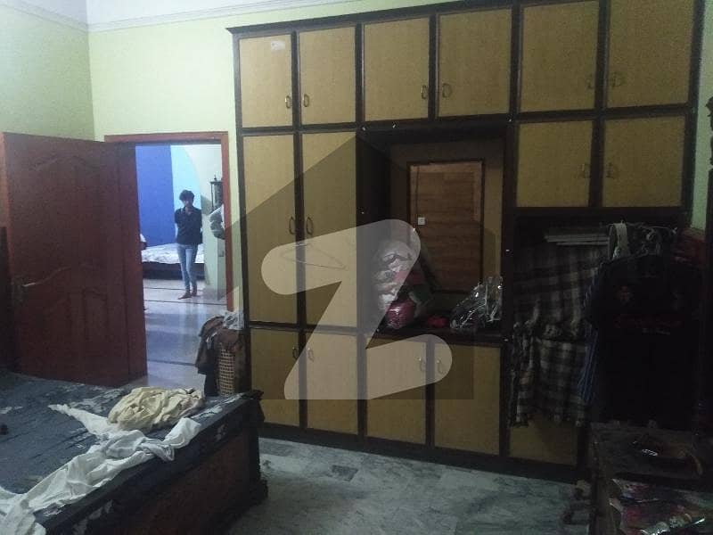 کینال بینک ہاؤسنگ سکیم لاہور میں 4 کمروں کا 6 مرلہ مکان 1.75 کروڑ میں برائے فروخت۔