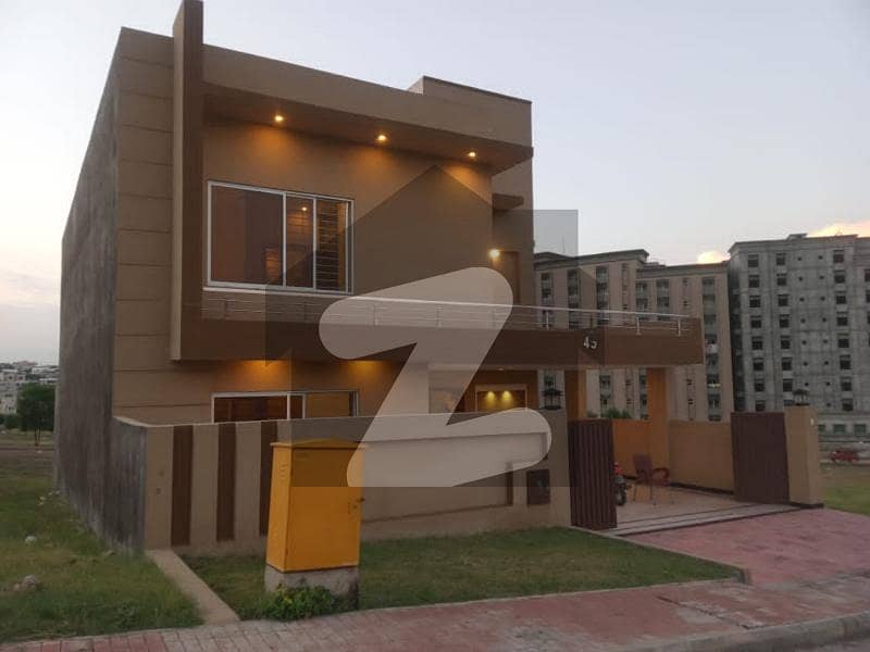 bahria hills beautiful location house for sale near to market school , main road