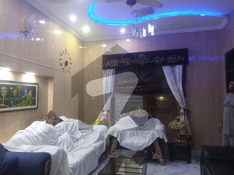 مرغزار آفیسرز کالونی ۔ بلاک این مرغزار آفیسرز کالونی لاہور میں 6 کمروں کا 11 مرلہ مکان 2.9 کروڑ میں برائے فروخت۔