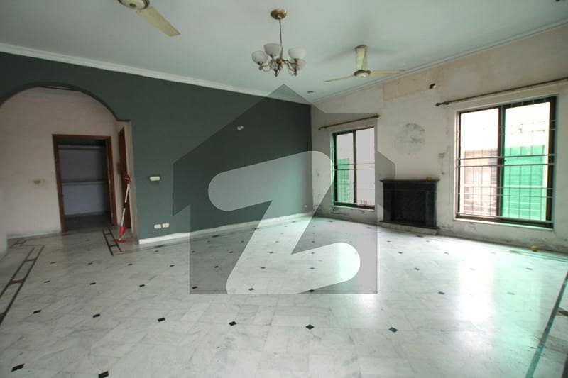 With Drawing 3 Beds With Separate Entrance 1 Kanal Upper Portion Is Available In Dha Phase 4