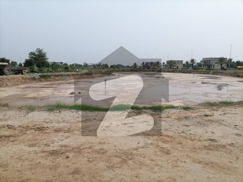 3 Marla Commercial Plot Available For Sale in Citi Housing Gujranwala Block-HH (Opposite Dancing Fountain)