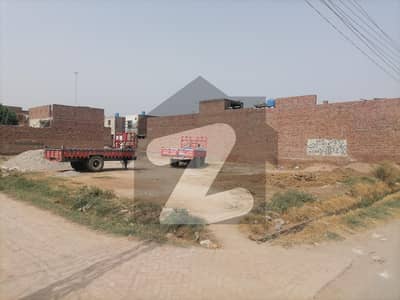 25 Marla Residential Plot For sale In Chak 90/6R Chak 90/6R In Only Rs. 9,000,000