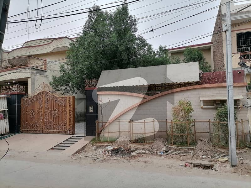 1 Kanal House Up For sale In Khayaban-e-Sadiq