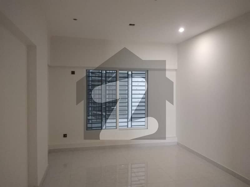Renovated House For Sale
Gulshan-e-Iqbal
Block 6
300 Square Yards
G+1
60 ft wide road