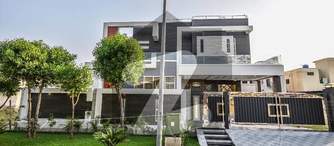 Super Luxury 1 Kanal Bungalow Available For Rent In Dha Lahore .