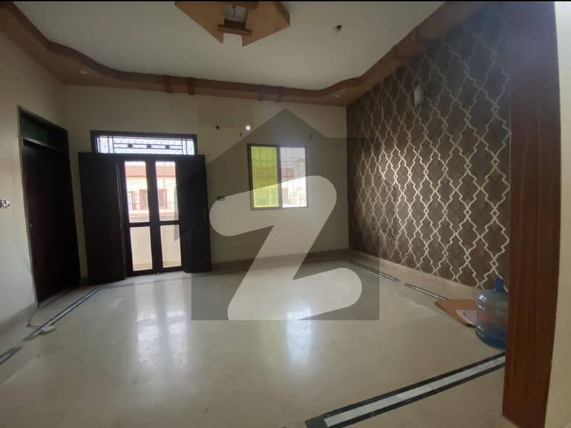 گلستانِِ جوہر ۔ بلاک 19 گلستانِ جوہر کراچی میں 4 کمروں کا 6 مرلہ مکان 2.5 کروڑ میں برائے فروخت۔