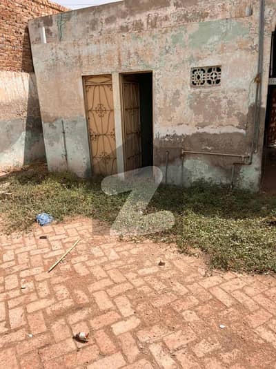 شجاع آباد ملتان میں 7 کمروں کا 16 مرلہ مکان 70 لاکھ میں برائے فروخت۔