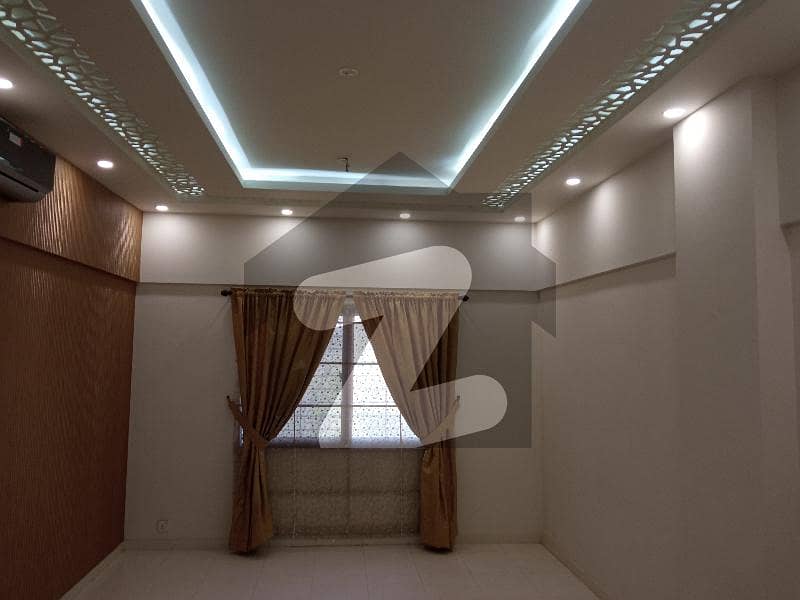 4 Bed Rooms Apartment With Drawing Dining And Powder Room