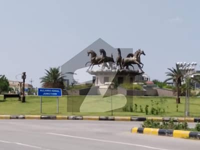 In Bahria Town Phase 8 - Sector E-3 1125 Square Feet Residential Plot For sale
