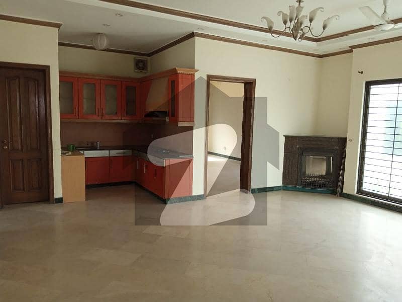 Ideal Location Kanal Full House For Rent