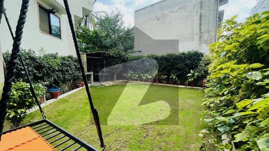 House For Sale in Gulshan Block-8
