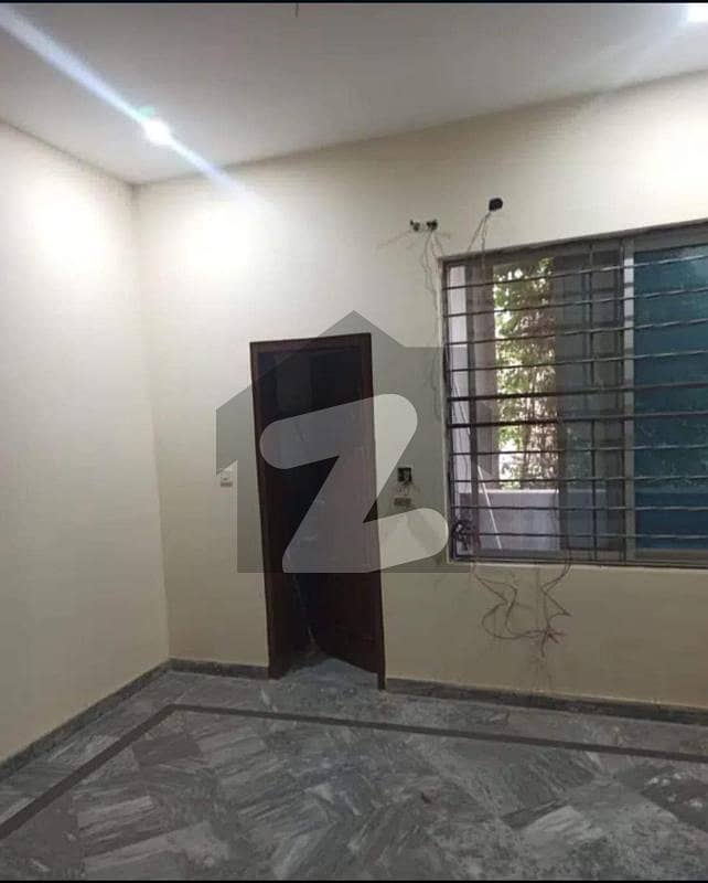 20 Marla Upper Portion Available For Rent