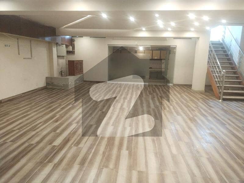 8 Marla Basement Floor Available For Rent