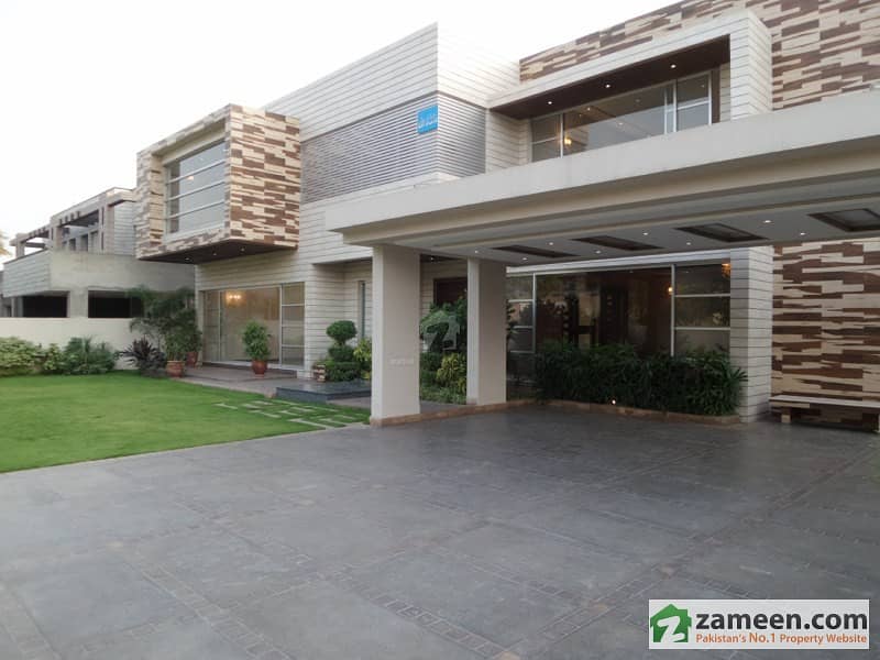 2 Kanal Brand New Beautiful Bungalow Urgent For Sale