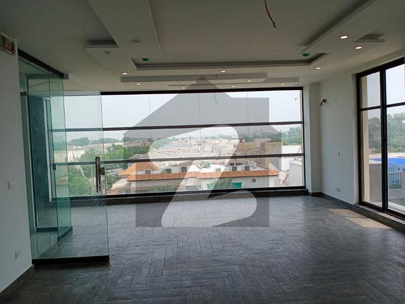 4 Marla Commercial Floor Available For Rent In Dha Phase 8
