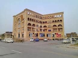 Bahria Town Beautiful Location - Ground Floor Shop Available For Rent