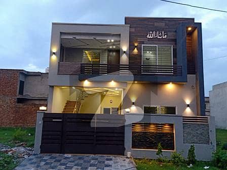 1125 Square Feet House In Madina Colony Is Available