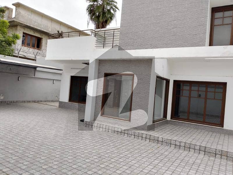 Bungalow Available For Rent In Clifton Block 8