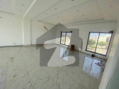 Basement And Ground Floor Available For Rent In New Lahore City