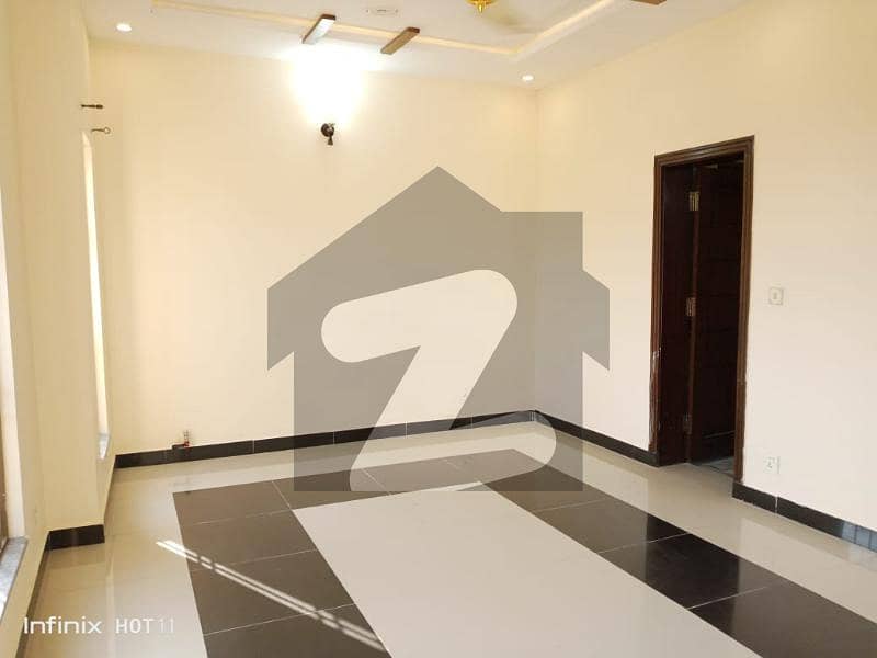 Bahria Town Phase 8 Safari Valley 7 Marla Designer Dream House Available For Rent