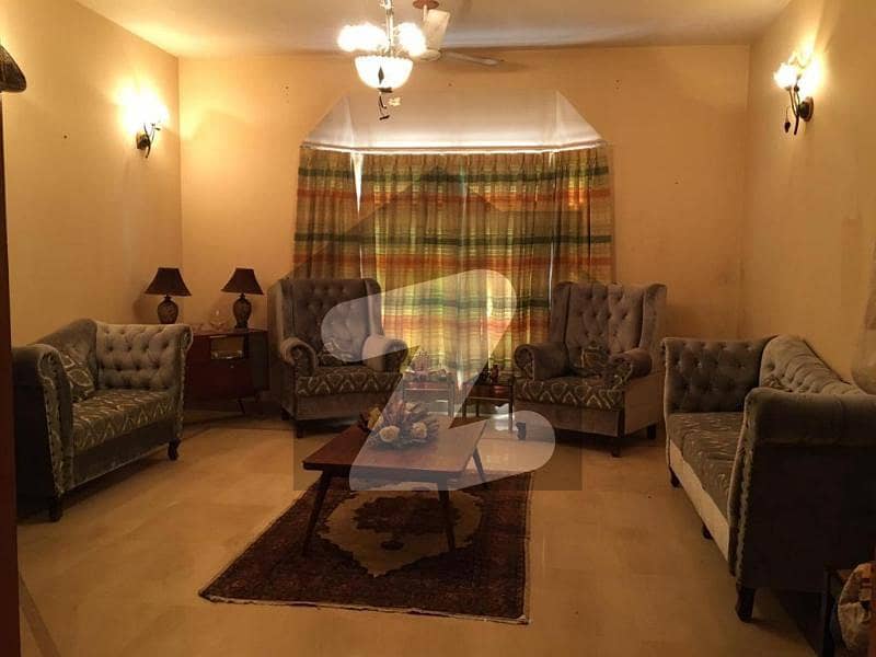 Fully Furnished Luxury Paying Guestroom For Rent