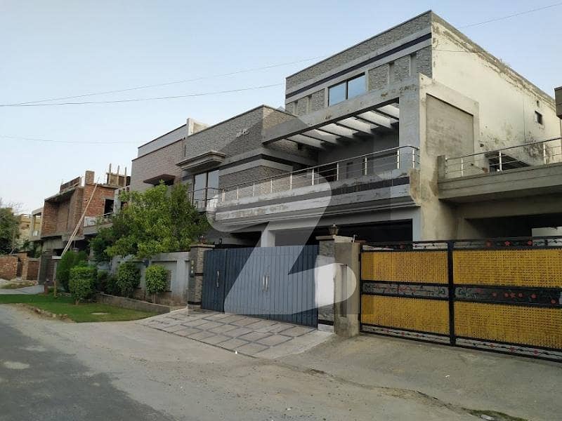 Looking For A House In Valencia Housing Society