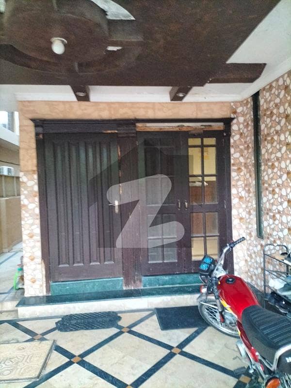 10 Marla Used House For Sale In Bahria Town Phase 2