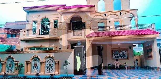 واپڈا ٹاؤن فیز 1 واپڈا ٹاؤن لاہور میں 6 کمروں کا 1 کنال مکان 6.7 کروڑ میں برائے فروخت۔