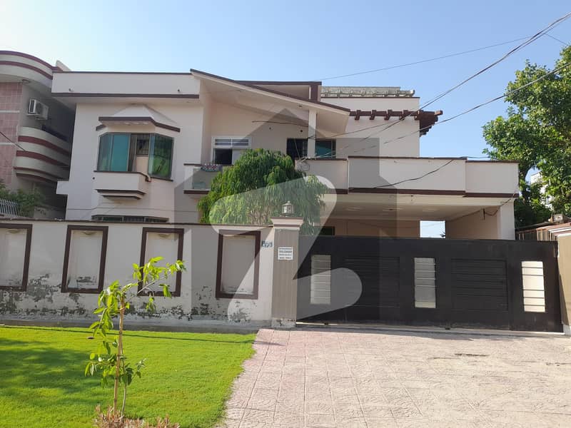 1 Kanal Double Storey House For Sale