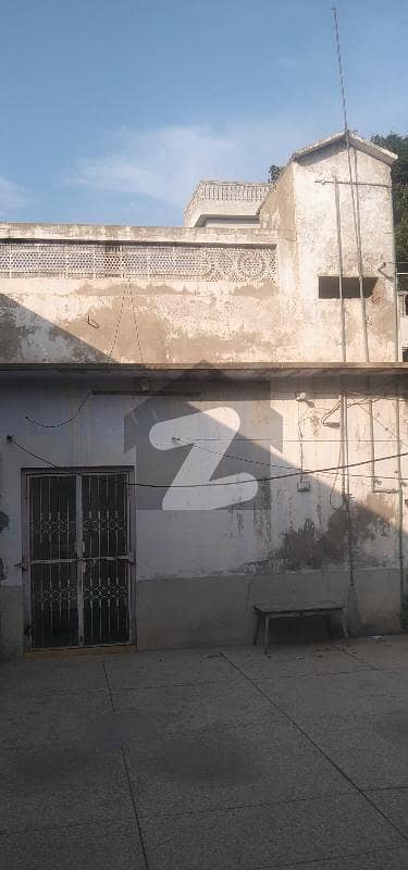 لاہور - اسلام آباد موٹروے لاہور میں 3 کمروں کا 11 مرلہ مکان 1.15 کروڑ میں برائے فروخت۔