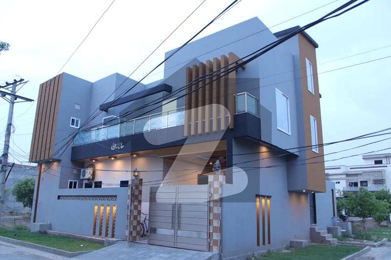 موٹروے ویلی فیصل آباد میں 7 کمروں کا 7 مرلہ مکان 1.9 کروڑ میں برائے فروخت۔