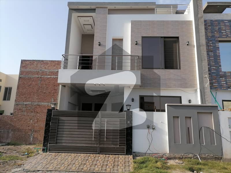 A House Of 5 Marla In Rs. 12,500,000