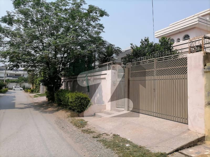 1 Kanal House For Sale In Hayatabad Phase 2