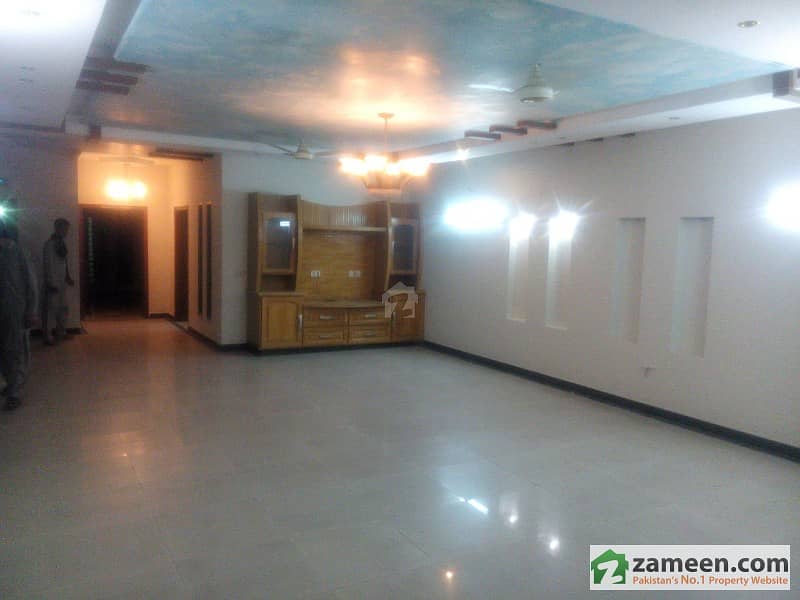 1 Kanal Outcasts House For Office Use In Johar Town Block G2 Near Canal Road And Emporium Mall