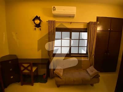 جوہر کالونی منگھو پیر روڈ کراچی میں 8 کمروں کا 5 مرلہ مکان 3 کروڑ میں برائے فروخت۔