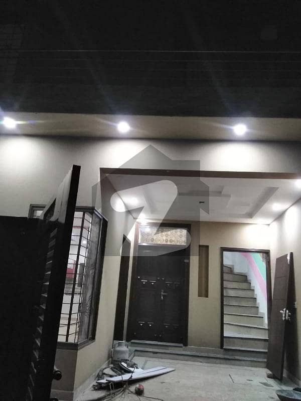 Available Facing Park 5 Marla Lower Portion In Izmir Town Ext Available Facing Park 5 Marla Lower Portion In Izmir Town Ext