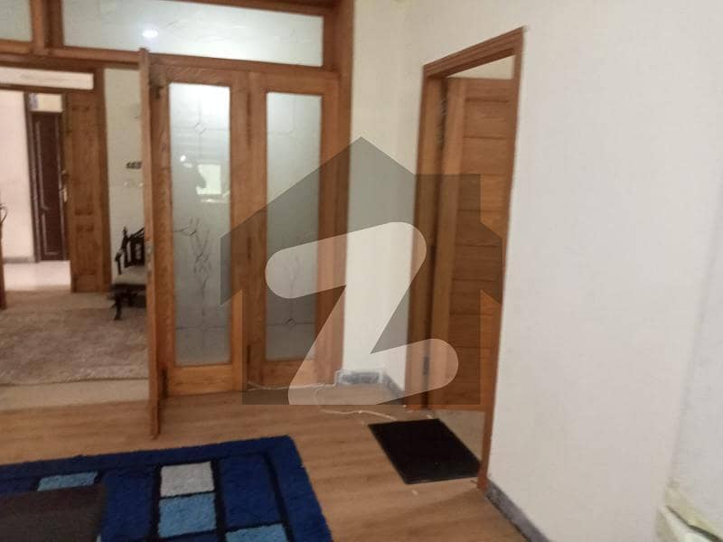 1 Kanal Full House Available For Rent  In F 11
