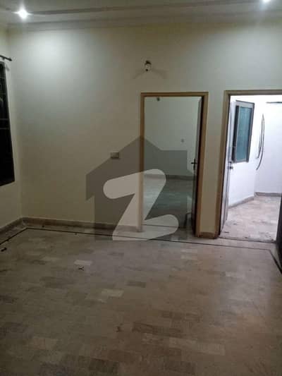 Gorgeous 900 Square Feet Office For Sale Available In New Muslim Town - Block A