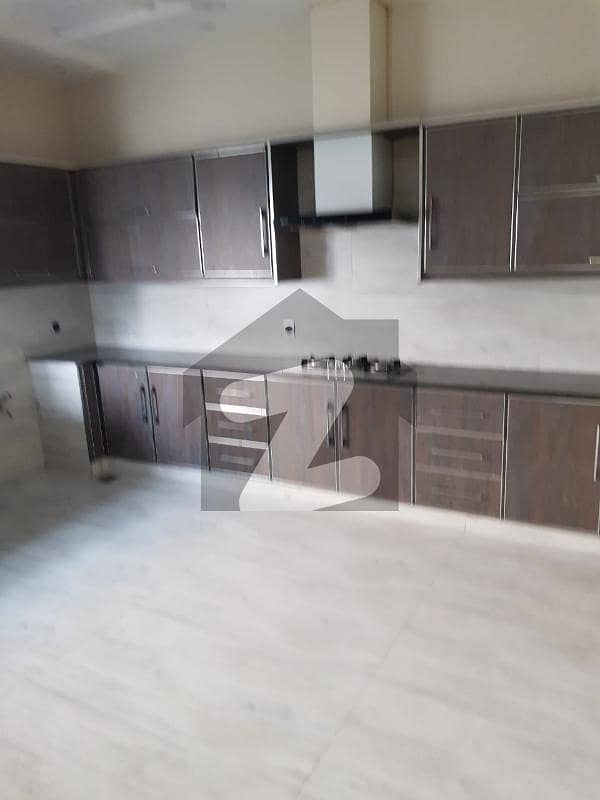 1 Kanal Upper Portion Brand New Type 3 Bedroom Attached Bathroom Tv Lounge Drawing Room Kitchen Car Parking Till Abdalians Society
