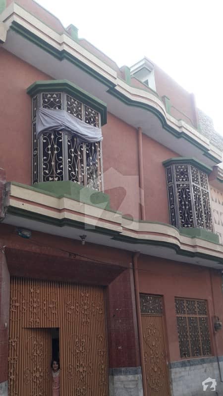 ڈلا زیک روڈ پشاور میں 7 کمروں کا 5 مرلہ مکان 2.8 کروڑ میں برائے فروخت۔