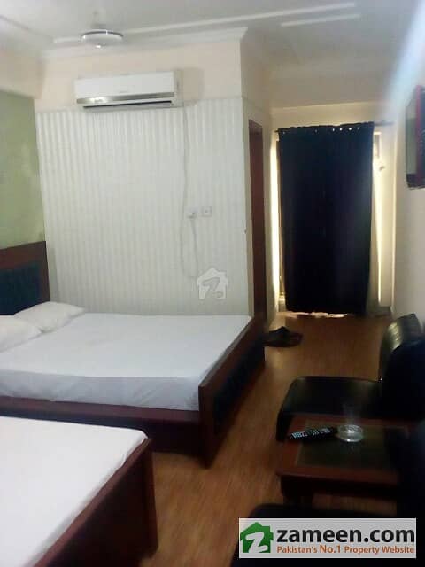 Boys Hostel In F-8 With All Facilaties 3& 4 Bed
