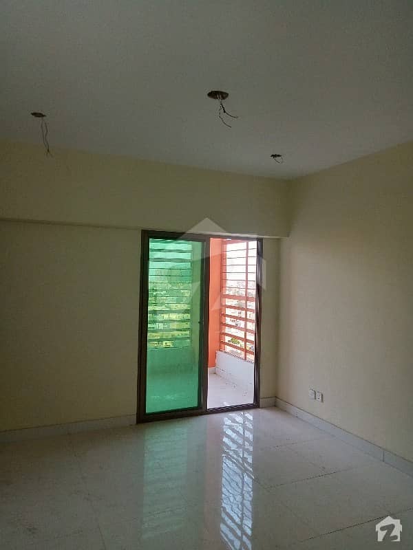 Brand New 5 Bed Room For Rent