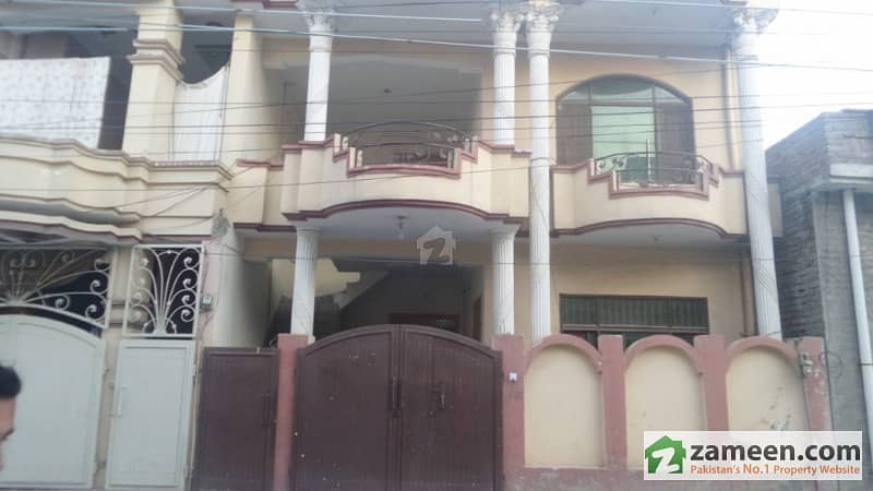 Double Unit Double Storey House Is Available For Sale