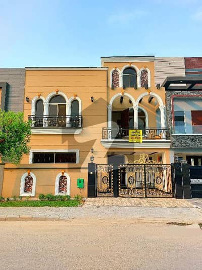5 Marla Brand New Facing Park House Is Available For Sale In Eastern Block Bahria Orchard Lahore