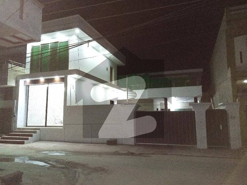 A Well Designed Shop Is Up For Rent In An Ideal Location In Cheema Town