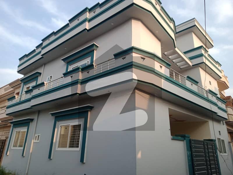 Brand New 5 Marla House Available In Azeem Colony For sale
